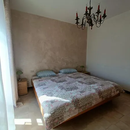 Topaz Iun T4815 Casa de hóspedes