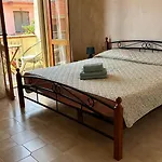 Πανσιόν Topaz Iun T4815