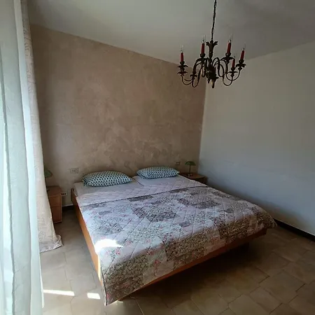 Guest house Topaz Iun T4815 *